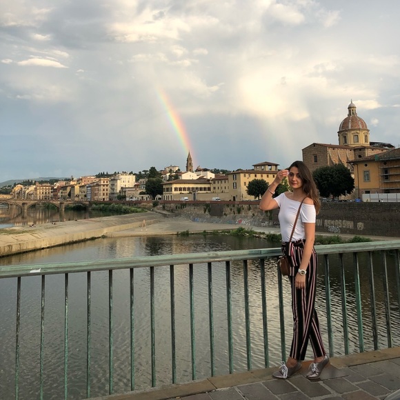 Meet your Posher, Olga - Picture 1 of 1